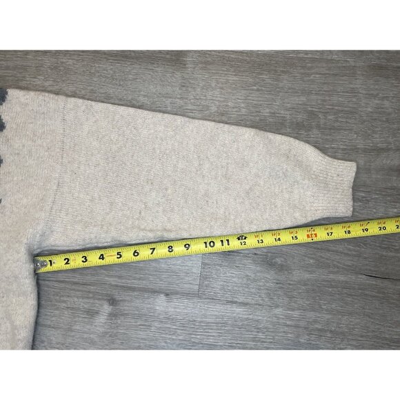 Vintage Richard and Company Sweater Size Medium Pullover Lambs Wool - Picture 8 of 8